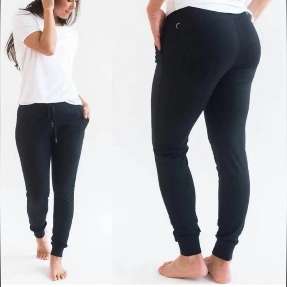 Black Zyia Joggers XL